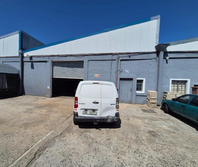 To Let commercial Property for Rent in Elsies River Industrial Western Cape